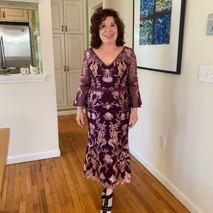 Marchesa Notte tea length purple & gold dress - Size 8